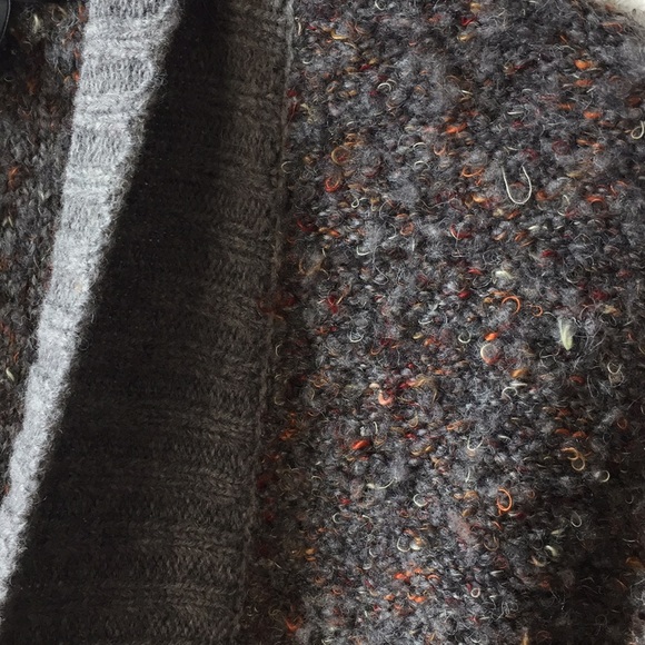 Tahari cardigan - Picture 4 of 5